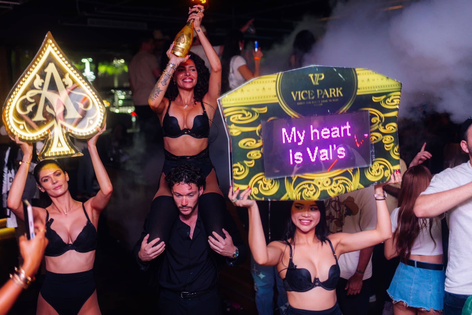 Vice Park Ace of Spades bottle presentation